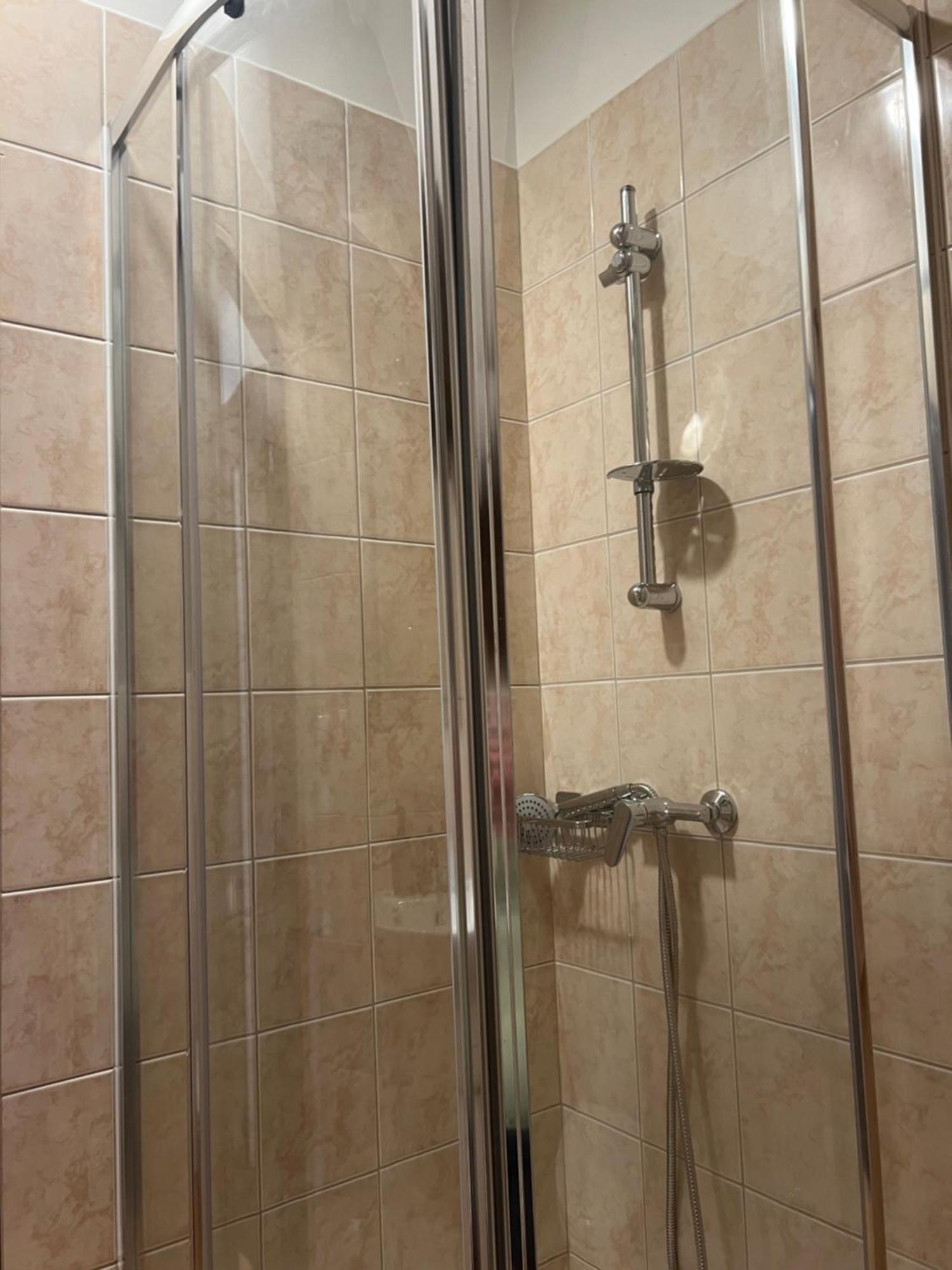 Ubytovani 1Kk Ve Zlonicich Slany Exterior photo